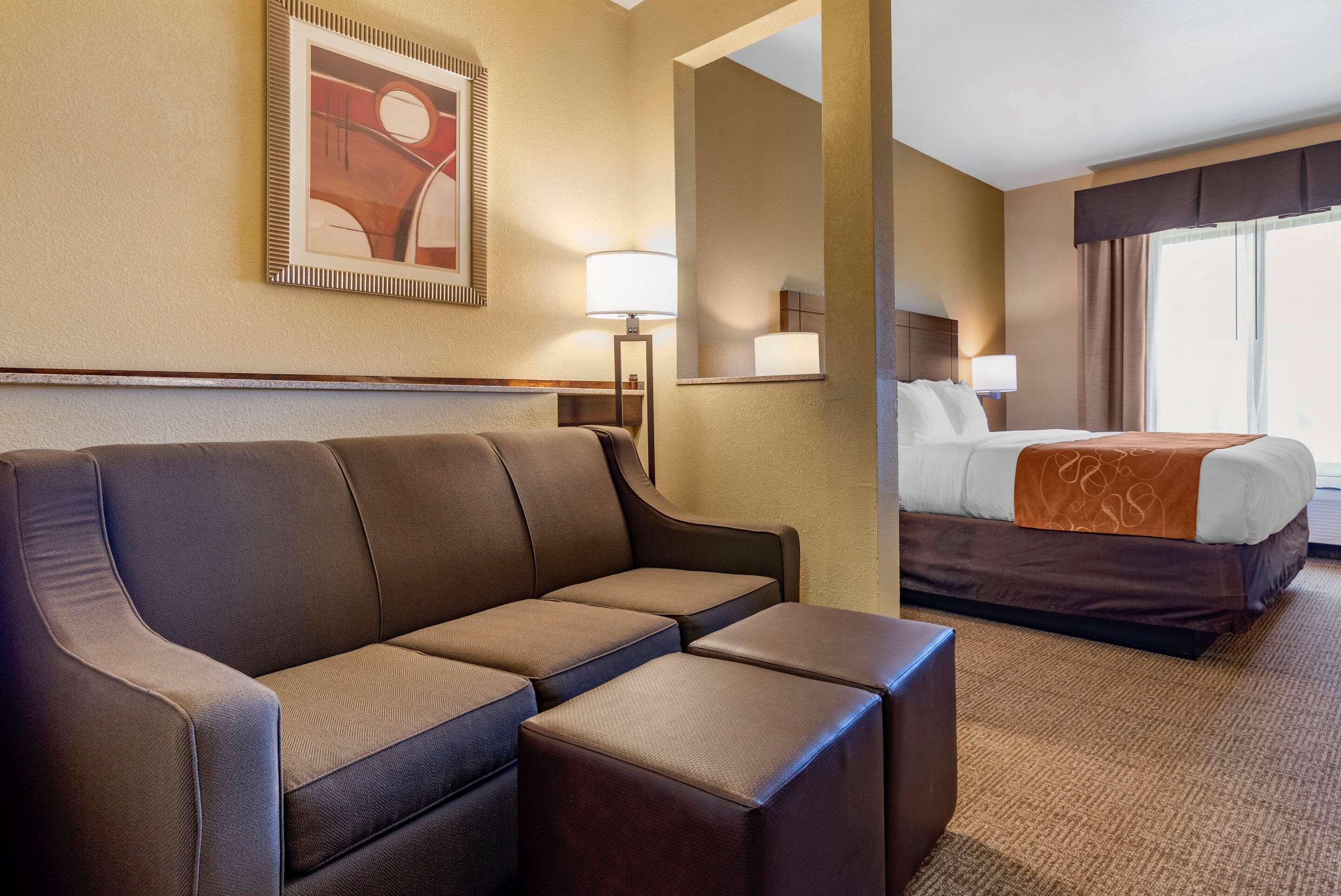 Comfort Suites Airport South Μοντγκόμερι Εξωτερικό φωτογραφία