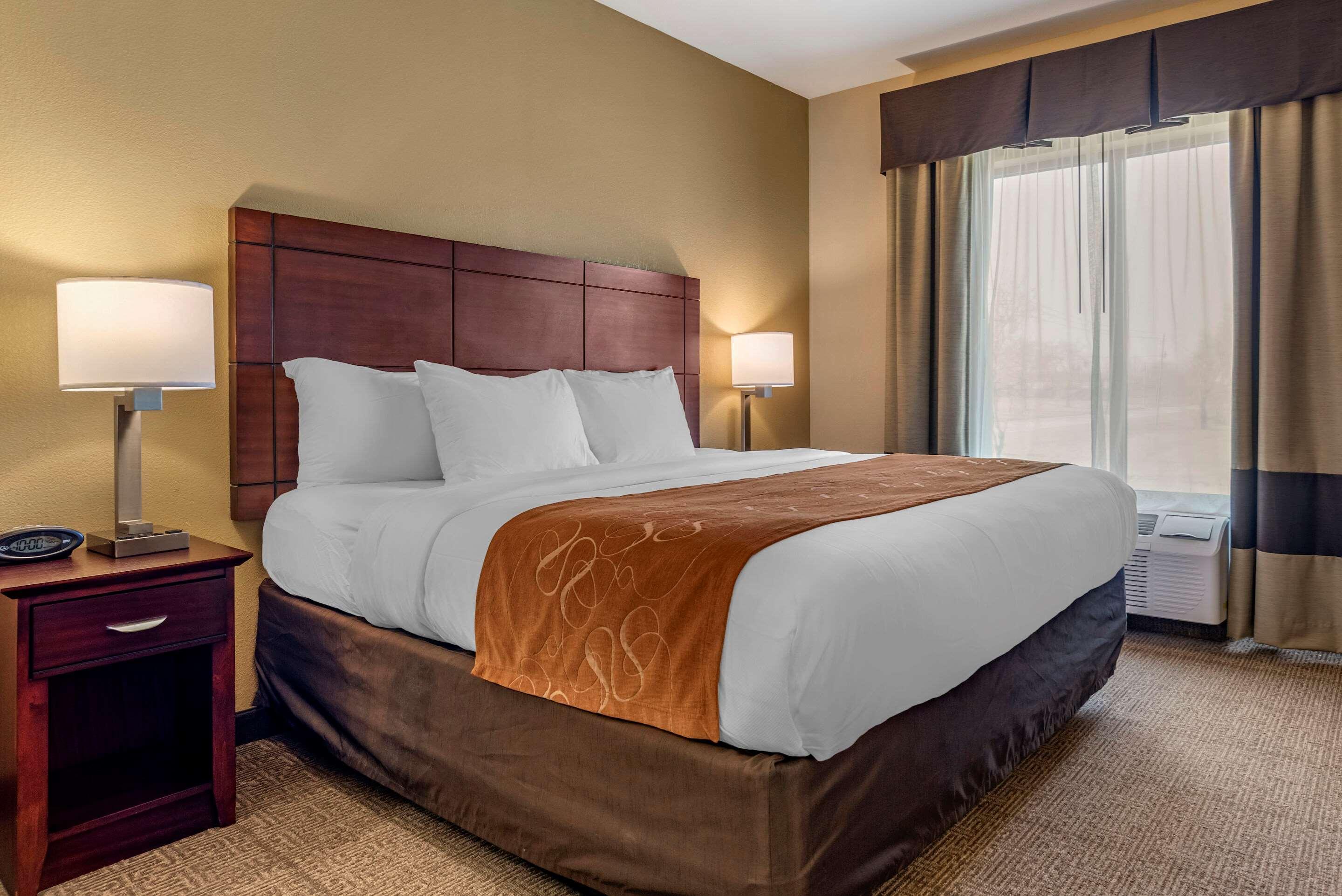 Comfort Suites Airport South Μοντγκόμερι Εξωτερικό φωτογραφία