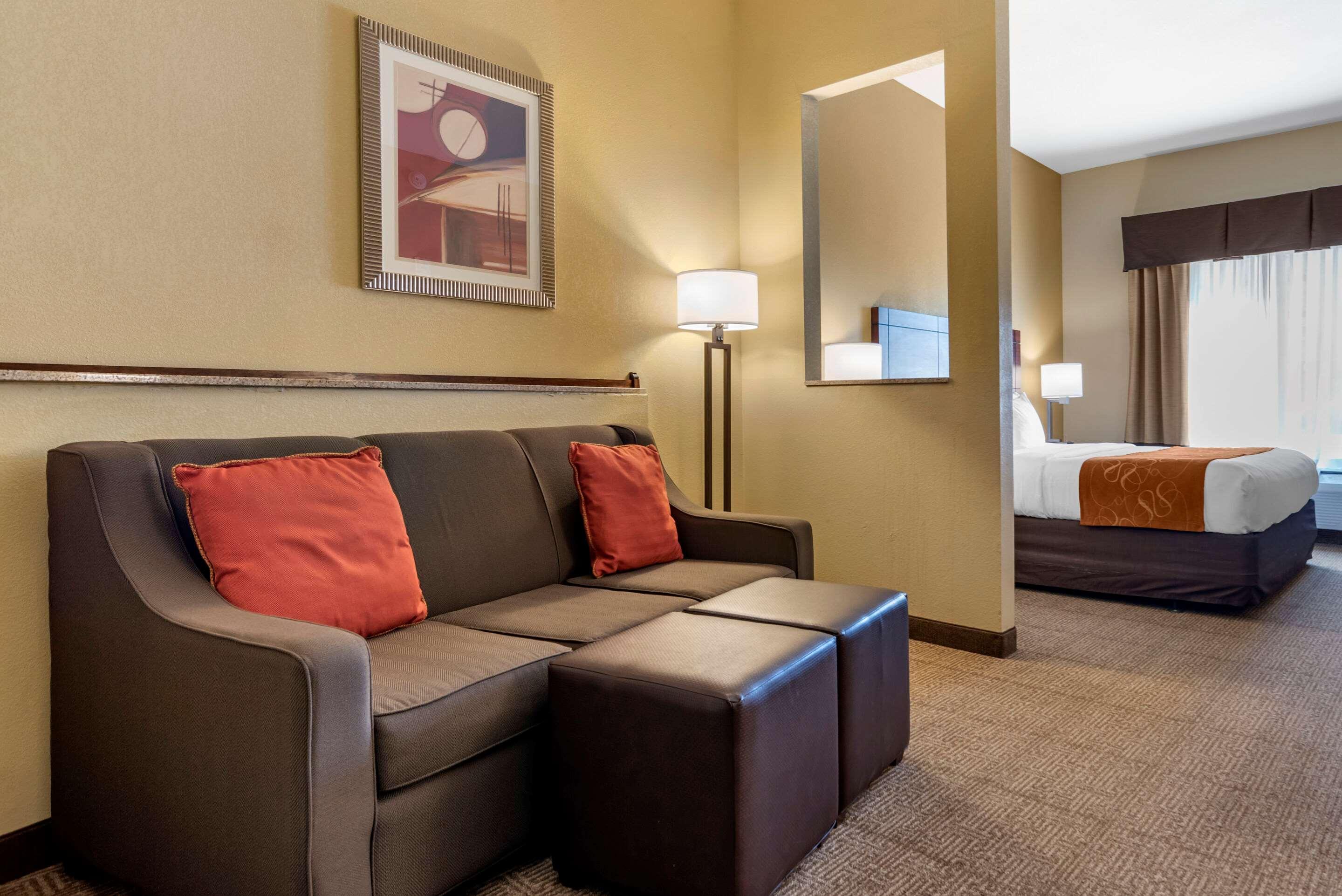 Comfort Suites Airport South Μοντγκόμερι Εξωτερικό φωτογραφία